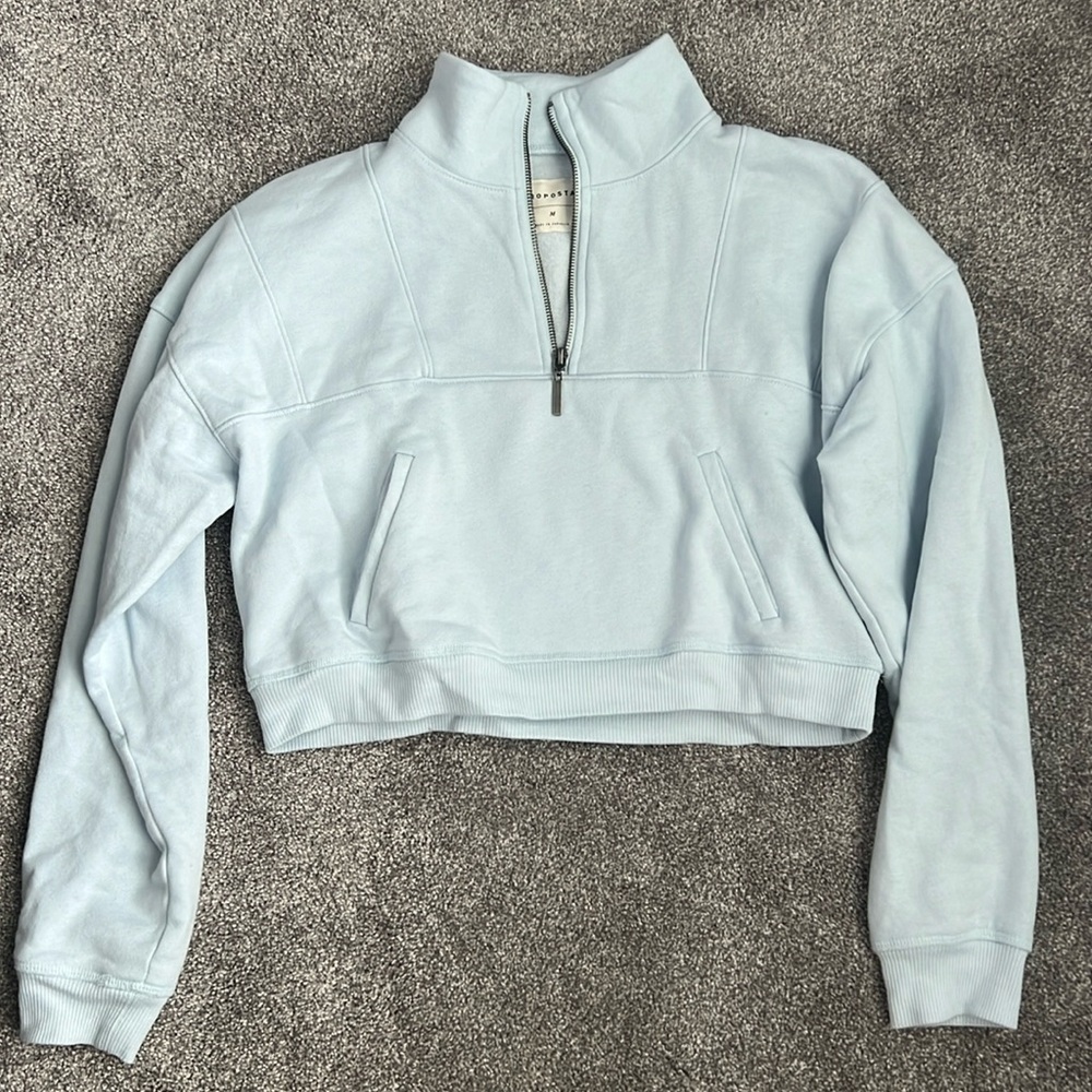 Cropped Aeropostale Crew Neck